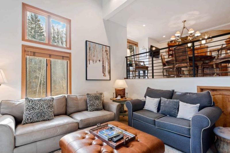 Ridgepoint Townhome 198 By East West Hospitality Beaver Creek Exterior foto